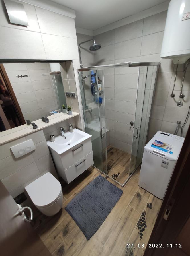 Apartman Antonela With Free Garage Parking Apartment สปลิท ภายนอก รูปภาพ