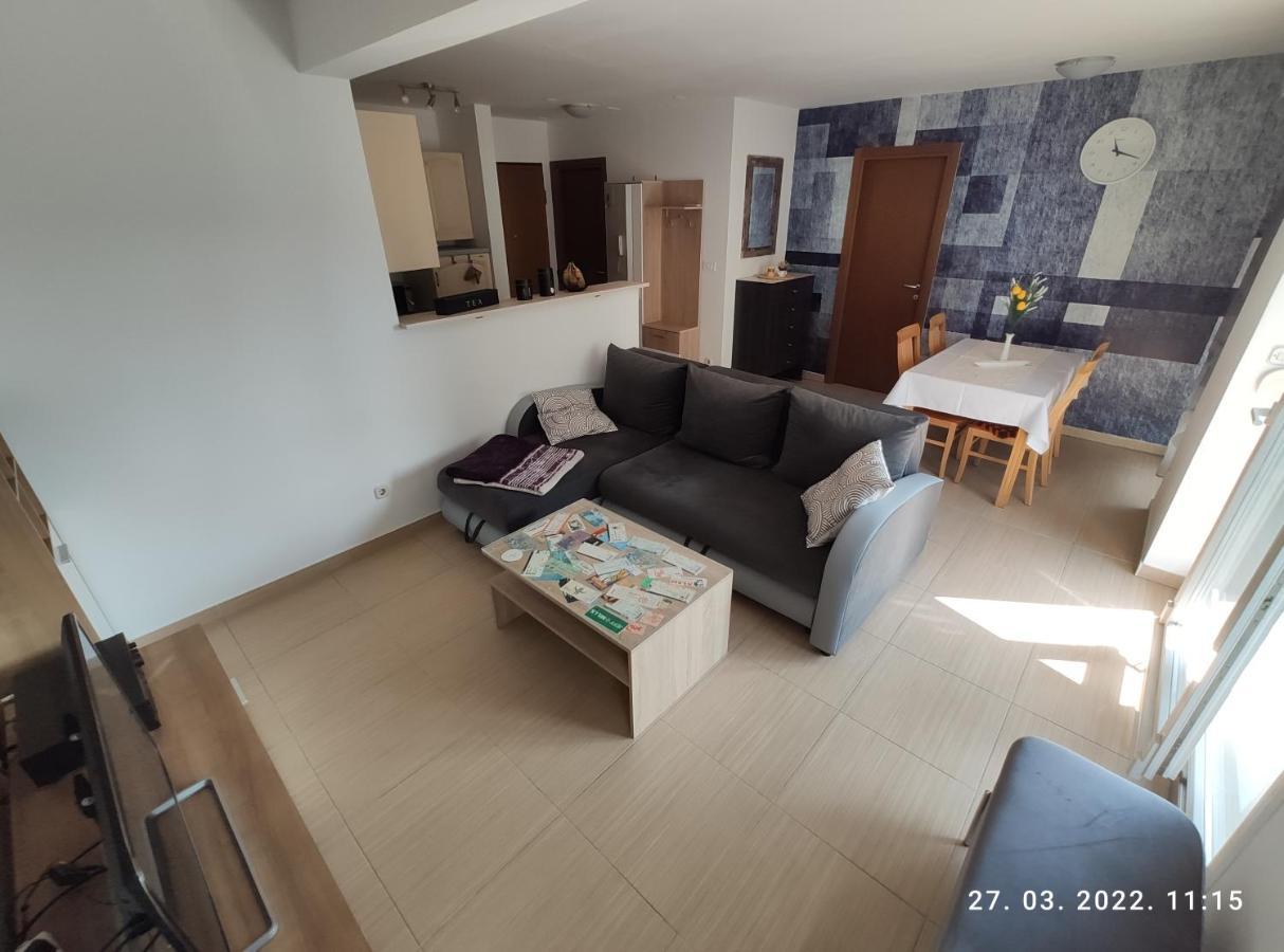 Apartman Antonela With Free Garage Parking Apartment สปลิท ภายนอก รูปภาพ